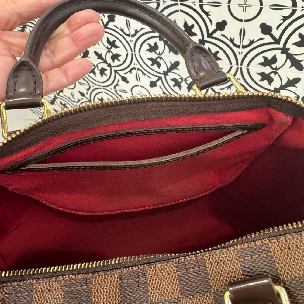 Speedy 30 Damier Ebene USED and in EUC Comes With Dust Bag - Picture 13 of 16